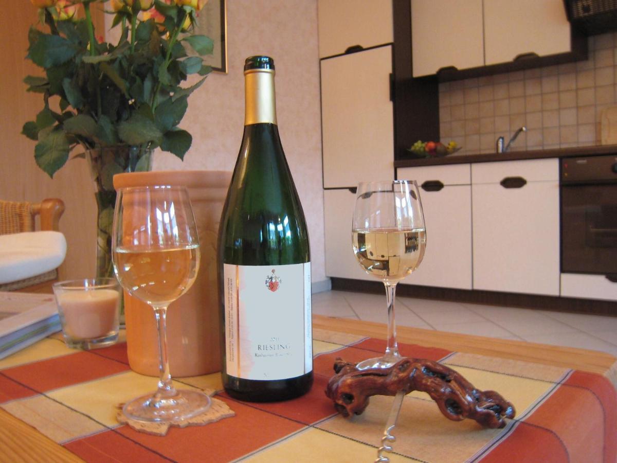 Sch Ne Wohnung In Der Moselregion Kinheim 外观 照片