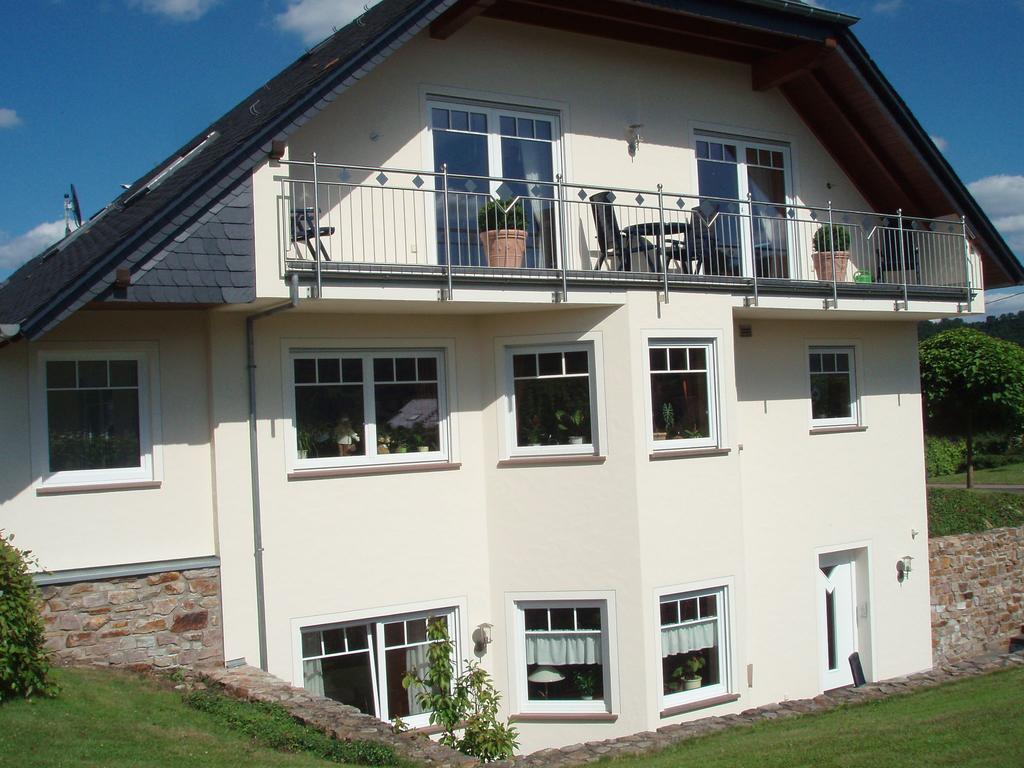 Sch Ne Wohnung In Der Moselregion Kinheim 外观 照片